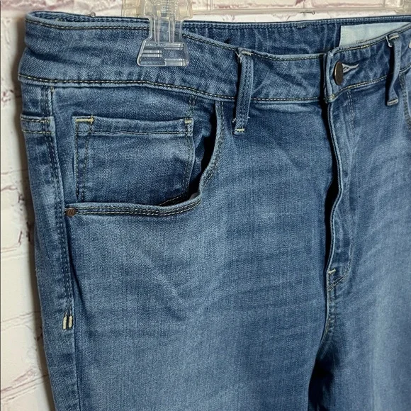 Treasure & Bond High Rise Skinny Flare Jeans - Picture 4 of 12